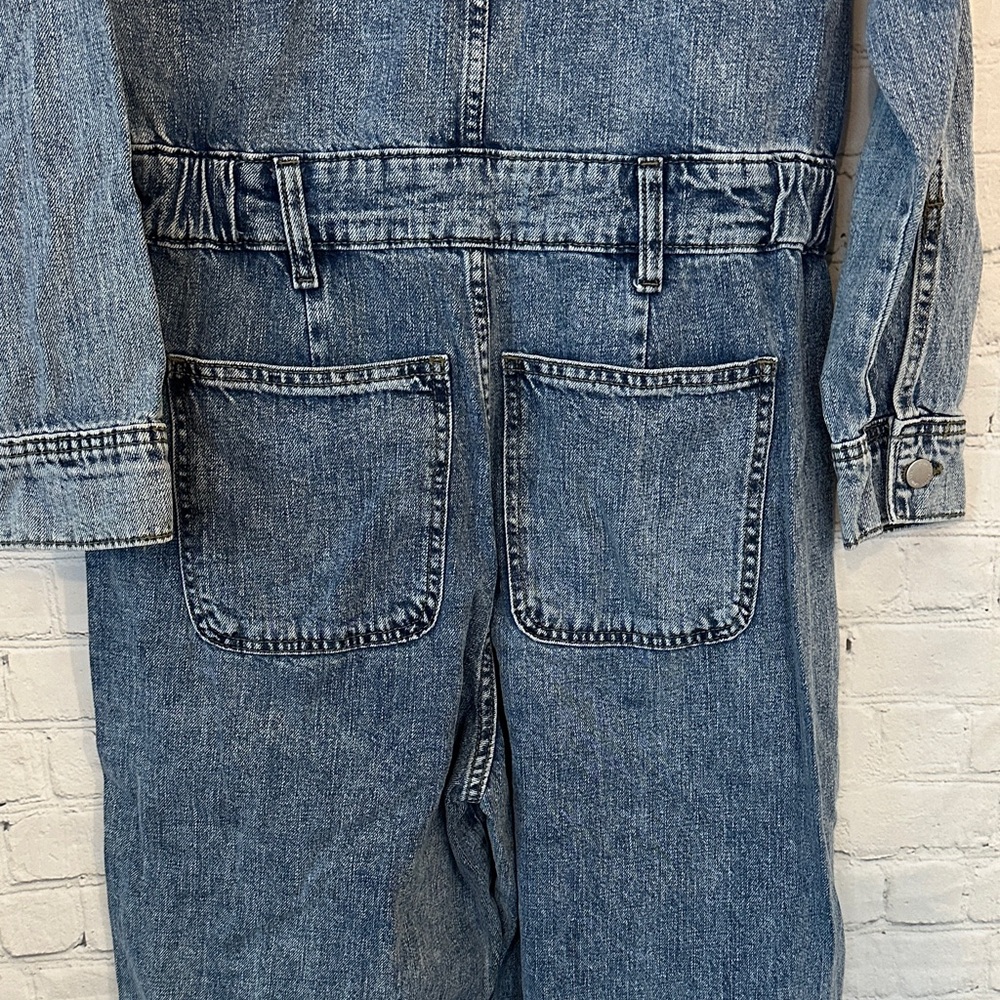 Universal Thread Baggy Denim Jumpsuit NWT - Picture 13 of 15